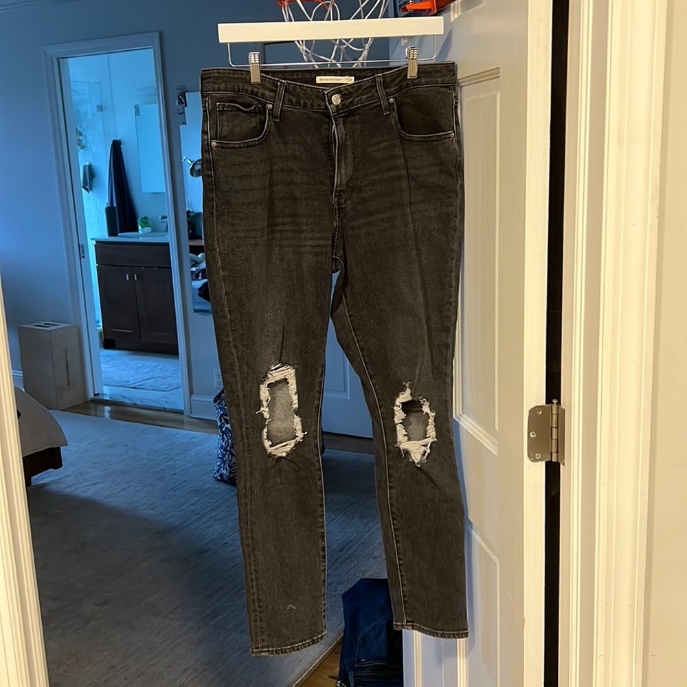 Levis high rise skinny Jean